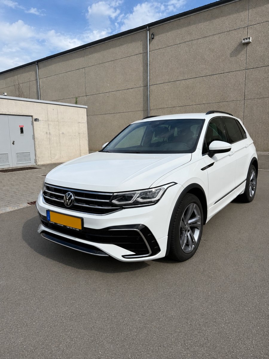 VW Tiguan 2022 vorne